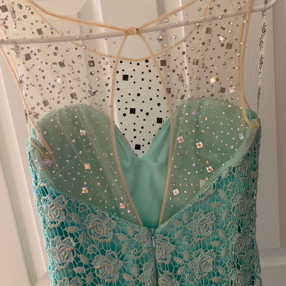 Promo Gown - Picture 4 of 8